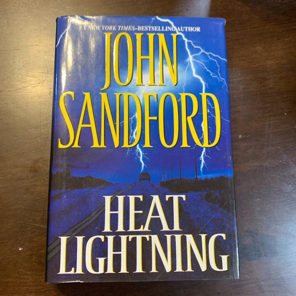 Book Novel - Heat Lightning by John Sandford
